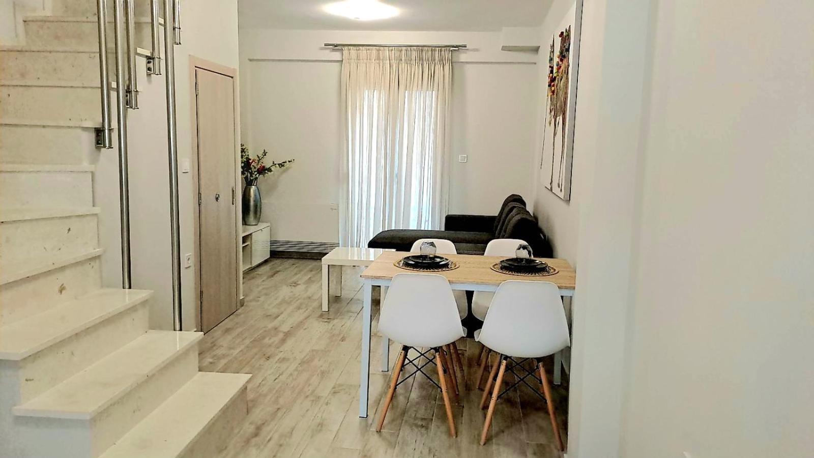 Comfy And Stylish Apt2 Ioannina Exterior foto